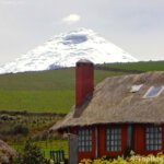 cabañaal pie del volcan cotopaxi