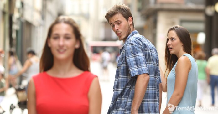 hombre-pareja-mirando-otra- Estos son los países más infieles de América Latina