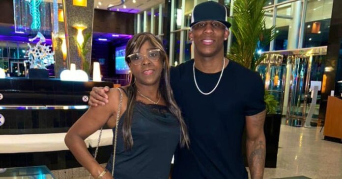 Yordenis Ugás-madre