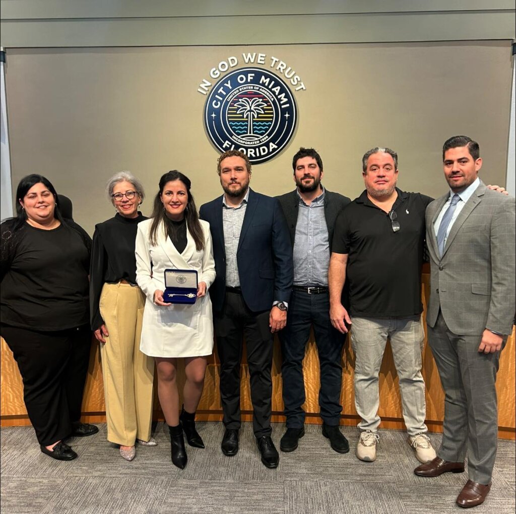 Activista cubana Rosa María Payá recibe las llaves de la Ciudad de Miami 7 Activista cubana Rosa María Payá recibe las llaves de la Ciudad de Miami 7