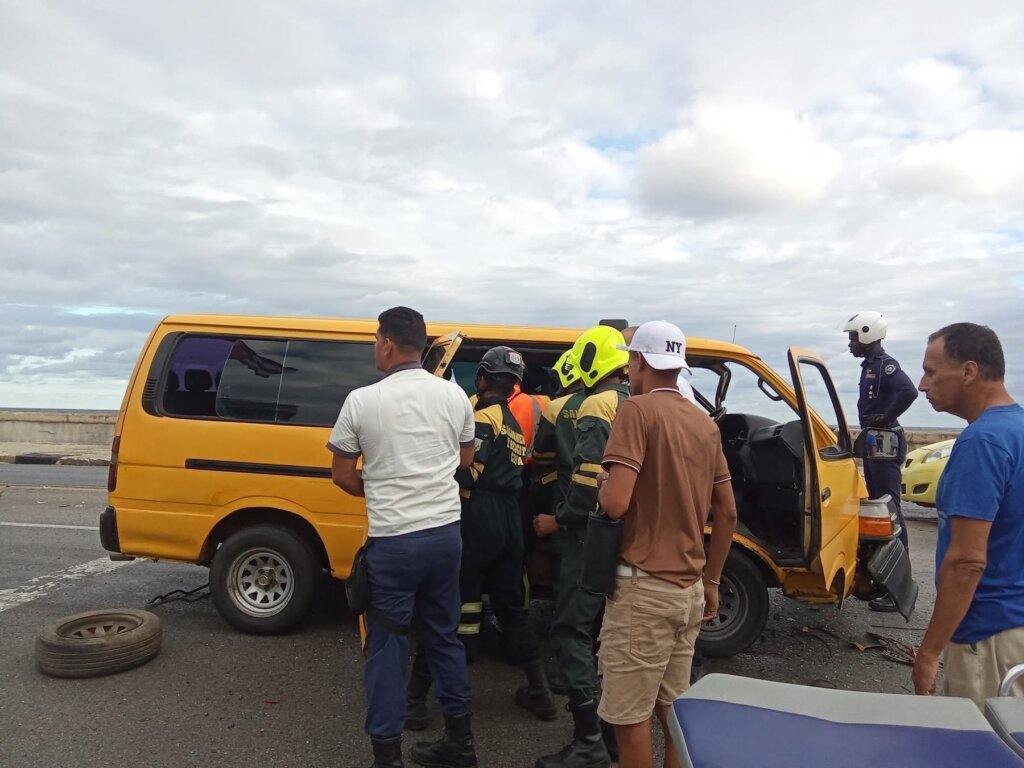 Accidente en el Malecón habanero deja varios heridos 8 Accidente en el Malecón habanero deja varios heridos 8