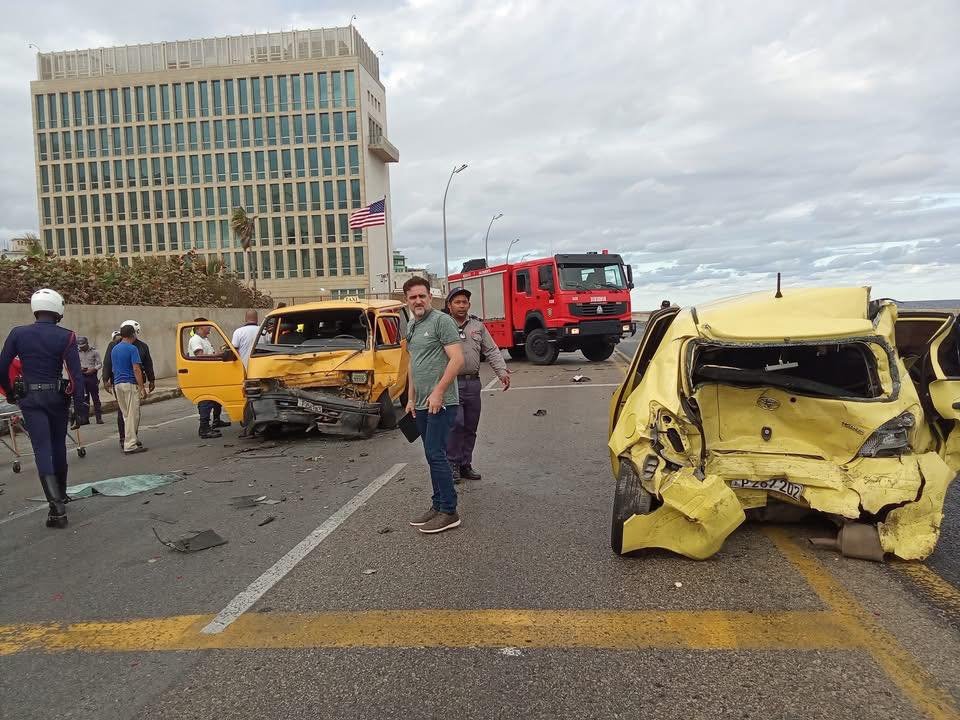 Accidente en el Malecón habanero deja varios heridos 6 Accidente en el Malecón habanero deja varios heridos 6